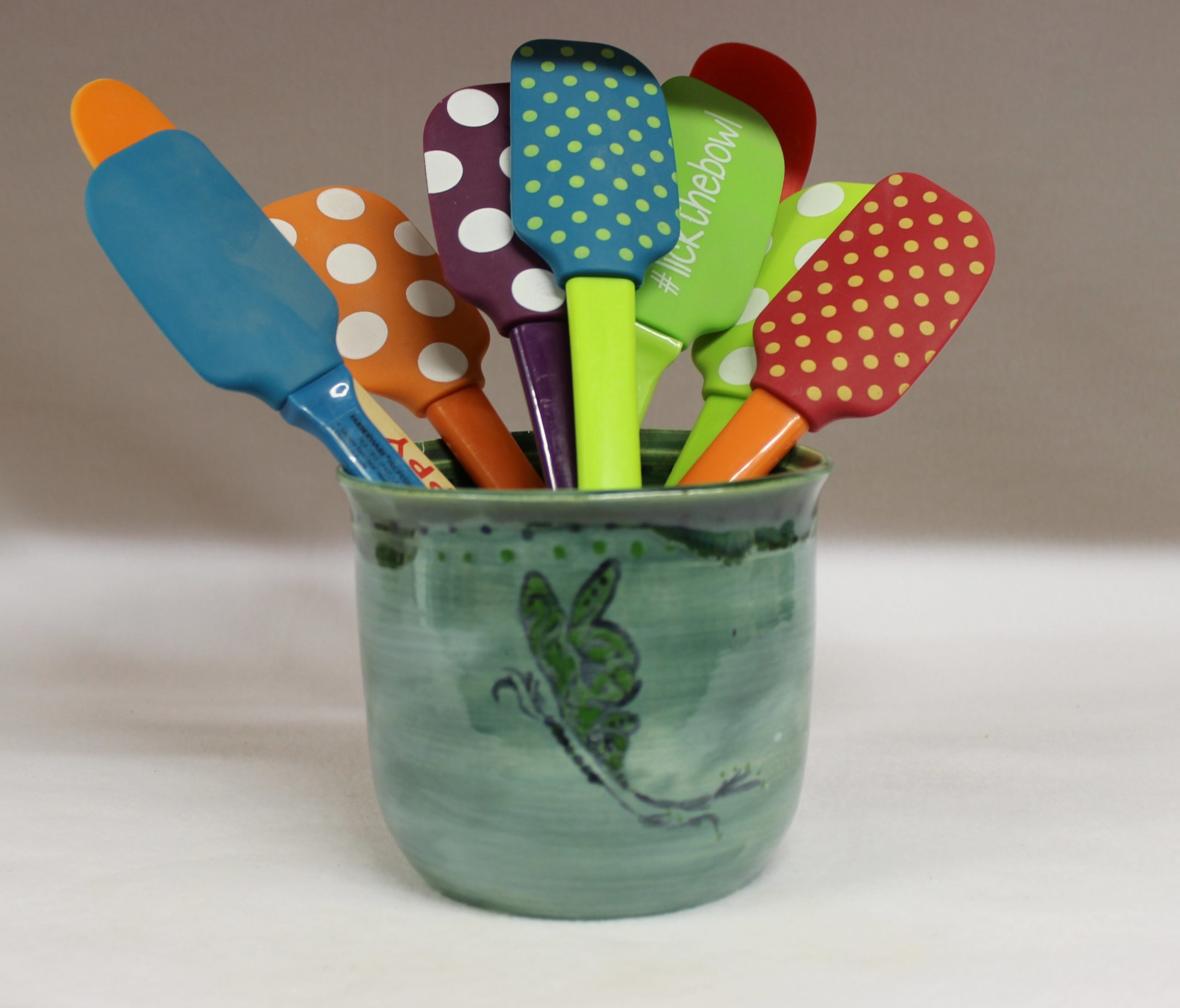 Pioneer Woman Polka Dot Kitchen Utensil Sets