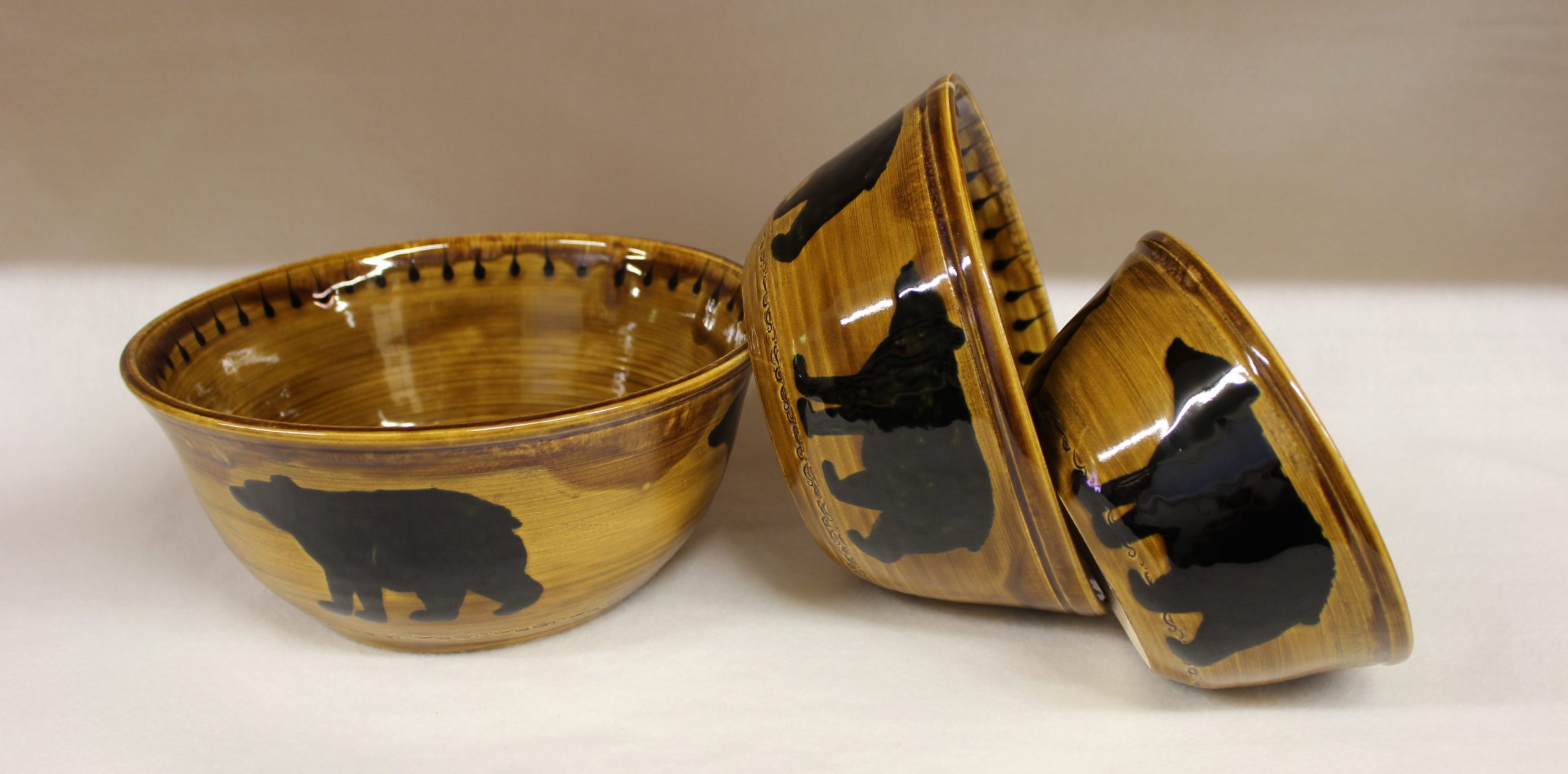 Vintage Set of Three Copper Mixing Bowls With Brass Loop 