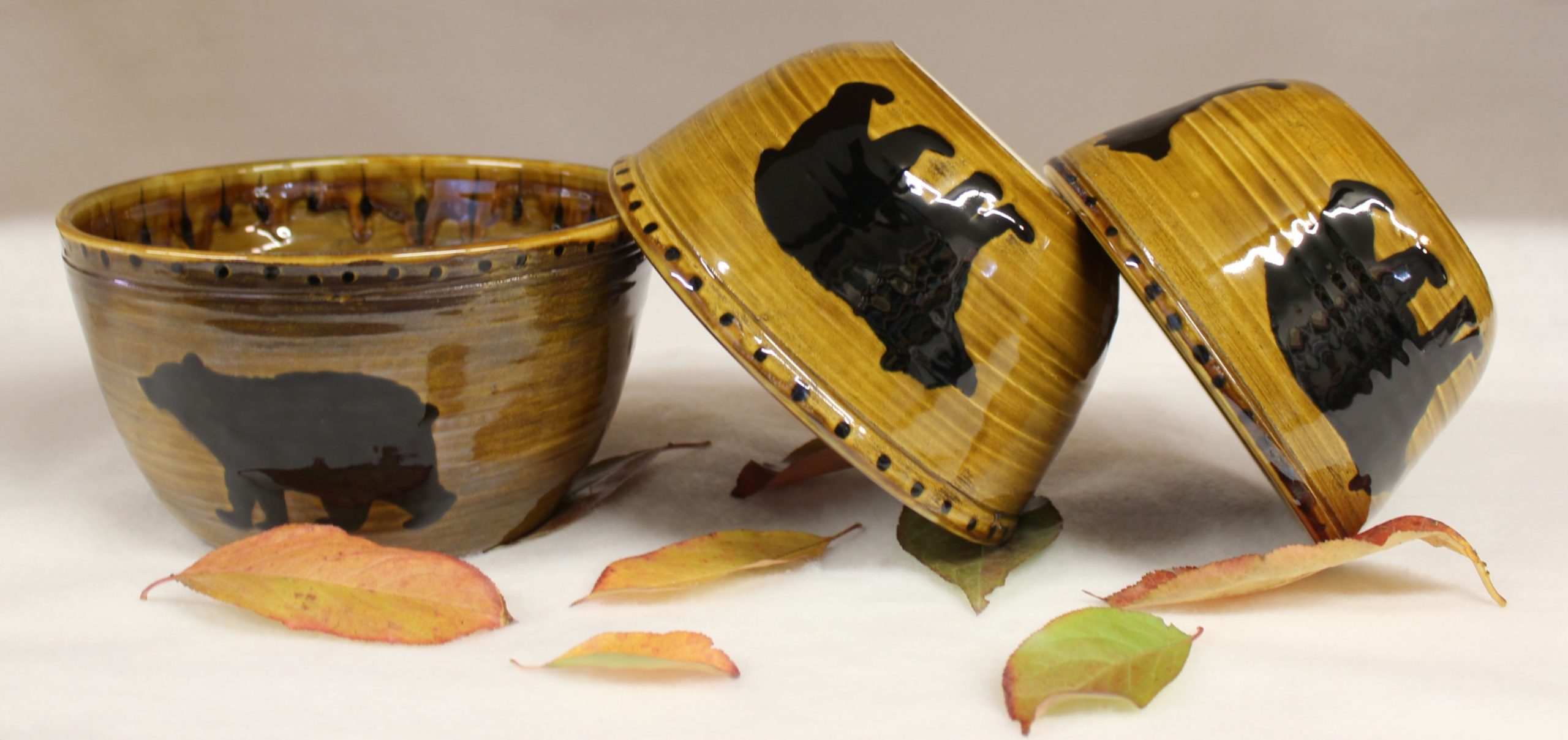 Celestial Black Bear Ceramic Mixing Bowl Set in Bronze