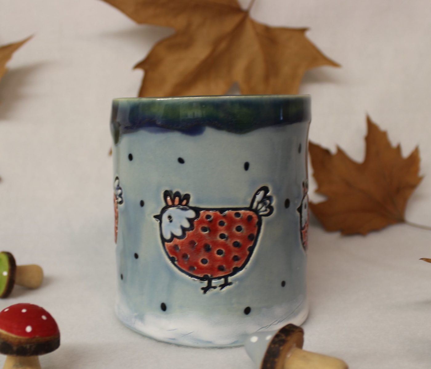 Little Red Hen Large Ceramic Mug - Image 5