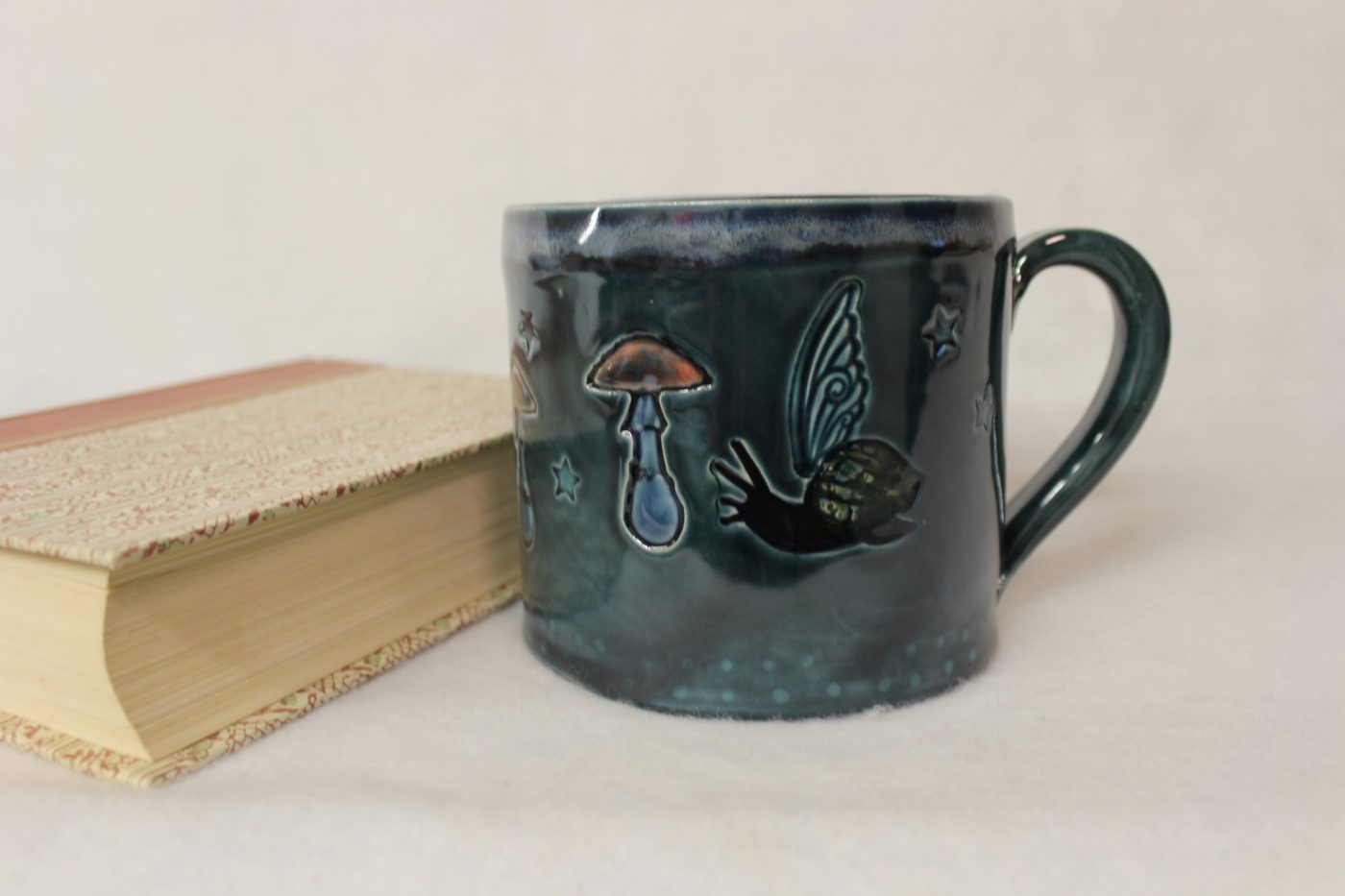 Garden Snails and Mushrooms Soup Mug, Ceramic Stoneware Latte/Cappuccino Mug - Image 2