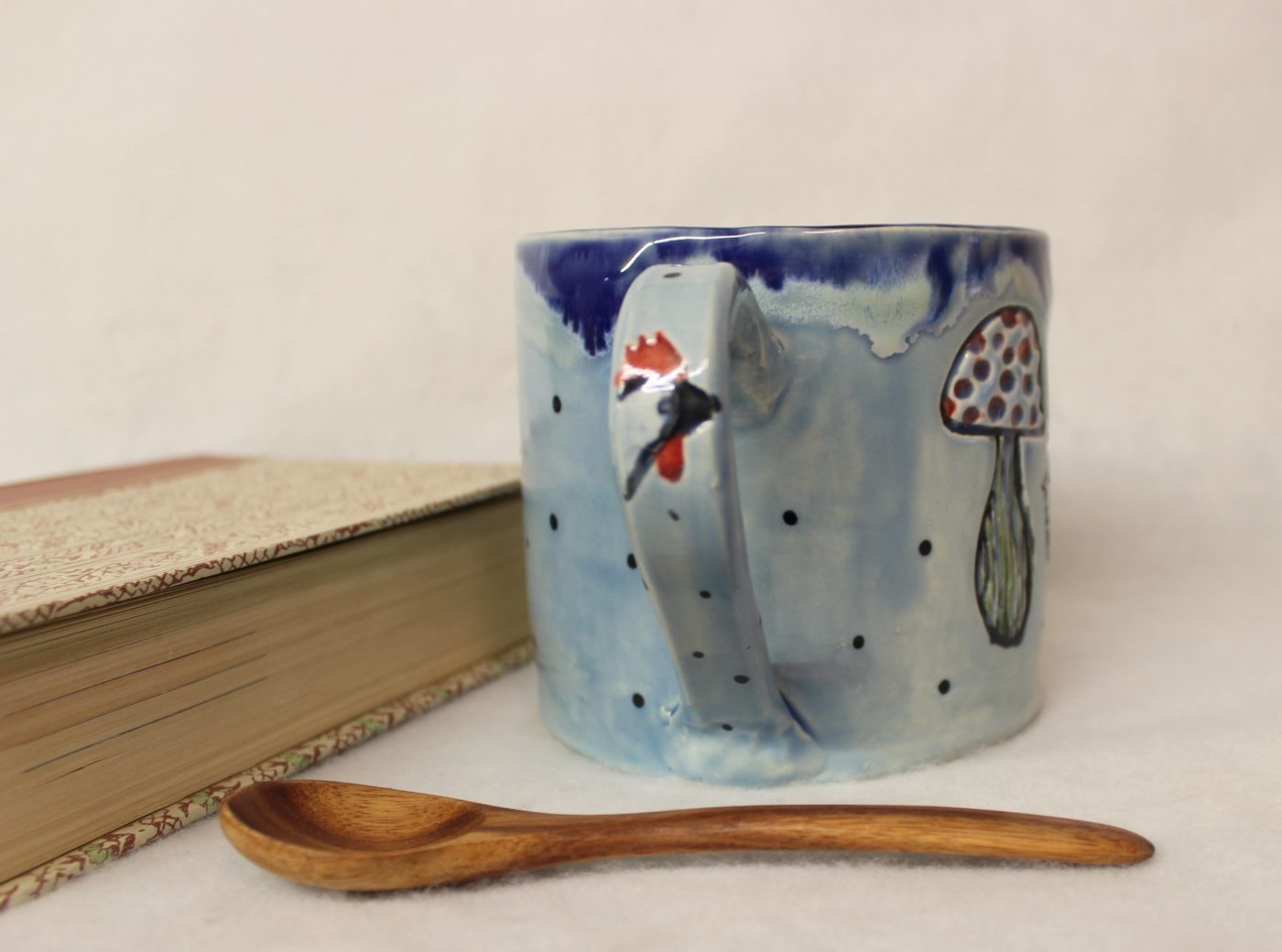 Sky Blue Chicken and Mushroom Soup Mug, Chowder Bowl, Extra Large Latte Ceramic Mug - Image 4